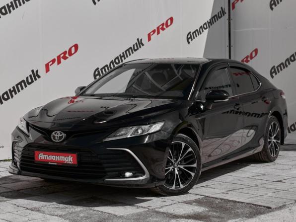 Toyota Camry VIII (XV70) Рестайлинг с пробегом 2021 года, цена 2 600 000 рублей, 78732 км, седан, Автокод Объявления