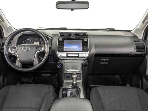 Toyota Land Cruiser Prado 150 Series Рестайлинг 2 с пробегом 2018 года, цена 4 510 000 рублей, 135589 км, внедорожник, Автокод Объявления