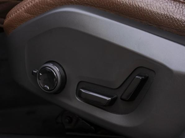 Volvo XC60 II с пробегом 2020 года, цена 4 099 000 рублей, 86503 км, внедорожник, Автокод Объявления