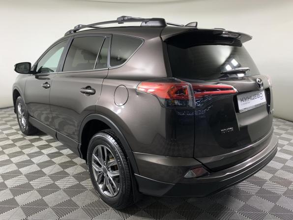 Toyota RAV4 IV (XA40) Рестайлинг с пробегом 2018 года, цена 2 350 000 рублей, 60881 км, внедорожник, Автокод Объявления