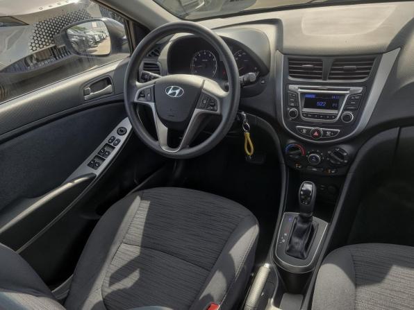 Hyundai Solaris I Рестайлинг с пробегом 2015 года, цена 1 139 000 рублей, 82884 км, седан, Автокод Объявления
