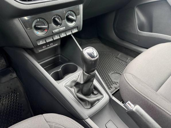 Skoda Rapid II с пробегом 2021 года, цена 1 390 000 рублей, 122000 км, лифтбек, Автокод Объявления