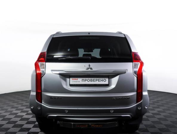 Mitsubishi Pajero Sport III с пробегом 2017 года, цена 3 090 000 рублей, 145000 км, внедорожник, Автокод Объявления