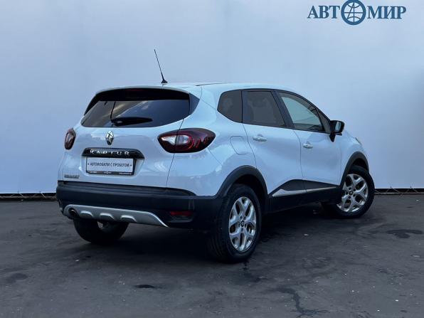 Renault Kaptur I с пробегом 2017 года, цена 1 150 000 рублей, 123267 км, внедорожник, Автокод Объявления