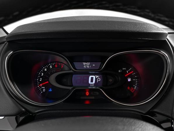 Renault Kaptur I Рестайлинг с пробегом 2021 года, цена 1 580 000 рублей, 78400 км, внедорожник, Автокод Объявления
