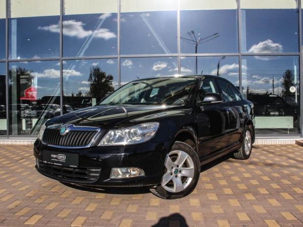 Skoda Octavia II (A5) Рестайлинг с пробегом 2011 года, цена 830 000 рублей, 165000 км, лифтбек, Автокод Объявления