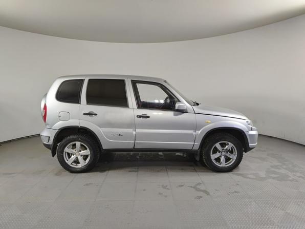 Chevrolet Niva I Рестайлинг с пробегом 2012 года, цена 350 000 рублей, 181134 км, внедорожник, Автокод Объявления