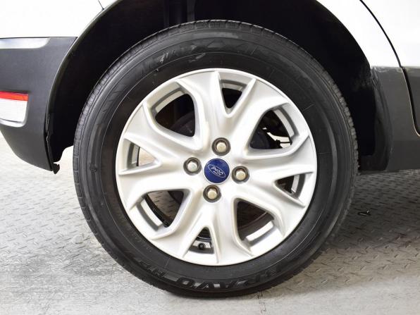 Ford EcoSport II с пробегом 2015 года, цена 999 995 рублей, 99840 км, внедорожник, Автокод Объявления