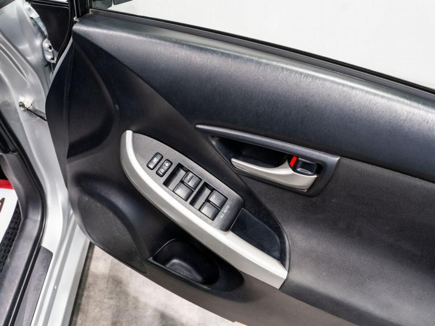 Toyota Prius III Рестайлинг (XW30) Чита  - изображение 15