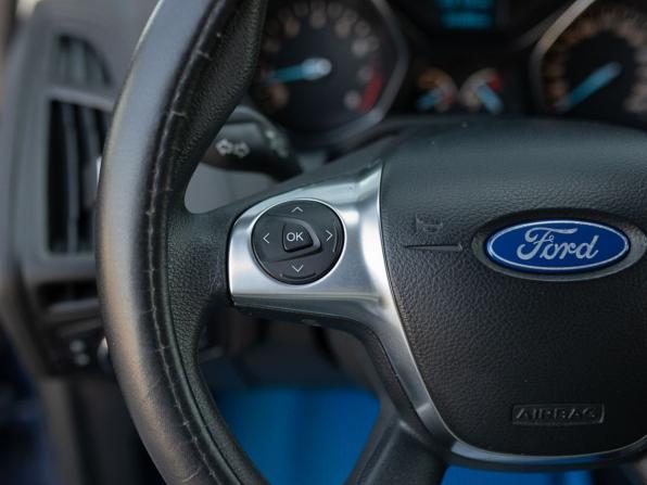 Ford Focus III с пробегом 2013 года, цена 680 000 рублей, 141488 км, хэтчбек, Автокод Объявления