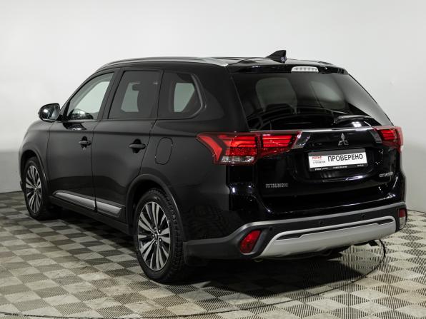Mitsubishi Outlander III Рестайлинг 3 с пробегом 2019 года, цена 1 699 700 рублей, 177800 км, внедорожник, Автокод Объявления