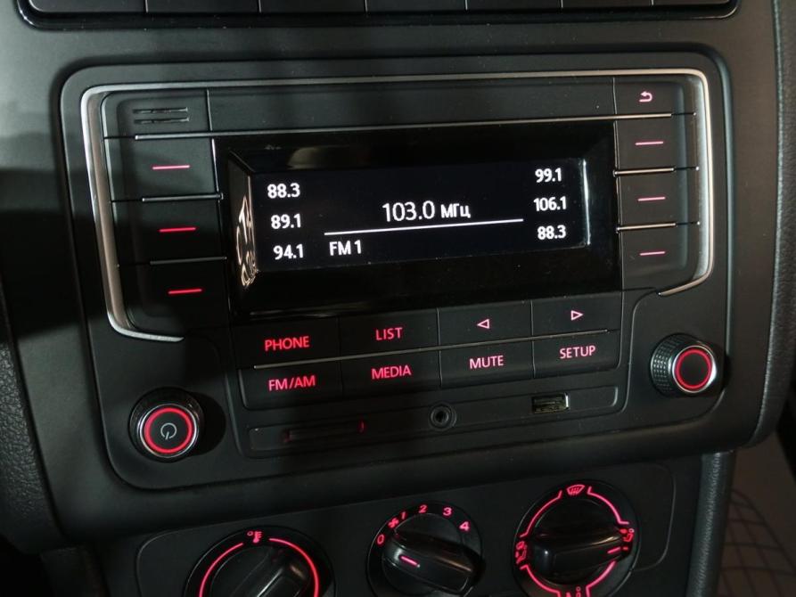 Volkswagen Polo V Рестайлинг Уфа  - изображение 13