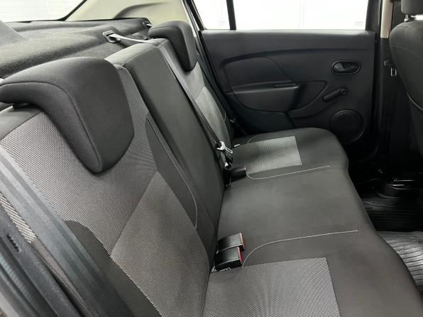 Renault Logan II Рестайлинг с пробегом 2020 года, цена 1 099 000 рублей, 91613 км, седан, Автокод Объявления