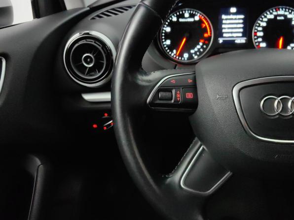 Audi A3 III (8V) с пробегом 2014 года, цена 1 219 000 рублей, 165550 км, седан, Автокод Объявления
