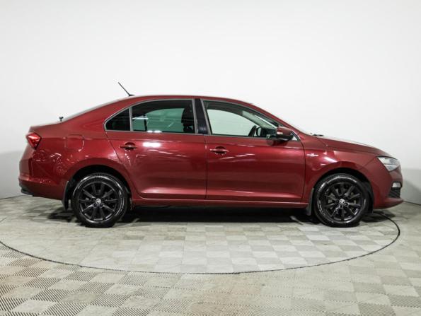 Skoda Rapid II с пробегом 2021 года, цена 1 315 000 рублей, 180676 км, лифтбек, Автокод Объявления