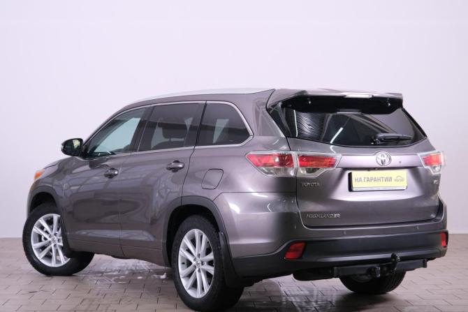 Toyota Highlander III (XU50) с пробегом 2014 года, цена 3 799 000 рублей, 119000 км, внедорожник, Автокод Объявления