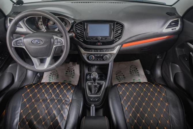 Lada (ВАЗ) Vesta I с пробегом 2019 года, цена 999 000 рублей, 111500 км, седан, Автокод Объявления
