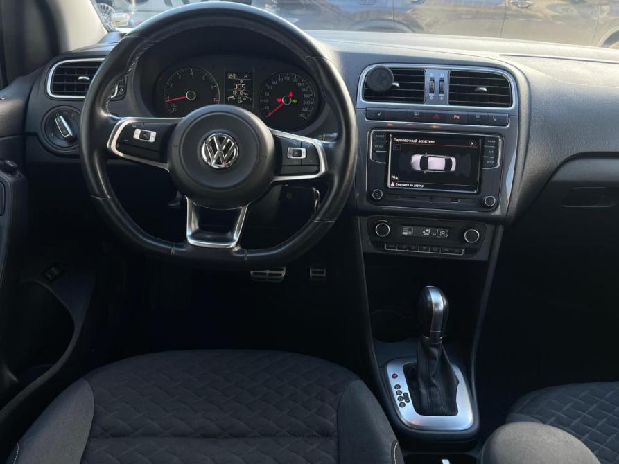 Volkswagen Polo V Рестайлинг Санкт-Петербург  - изображение 9