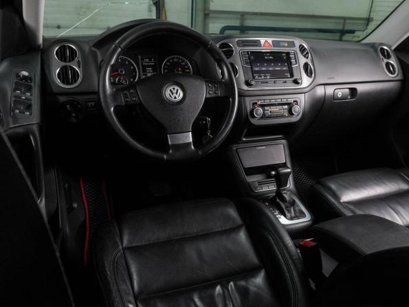 Volkswagen Tiguan I с пробегом 2010 года, цена 1 089 000 рублей, 222093 км, внедорожник, Автокод Объявления