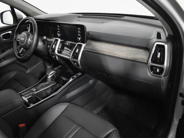 Kia Sorento IV с пробегом 2022 года, цена 4 540 000 рублей, 4211 км, внедорожник, Автокод Объявления