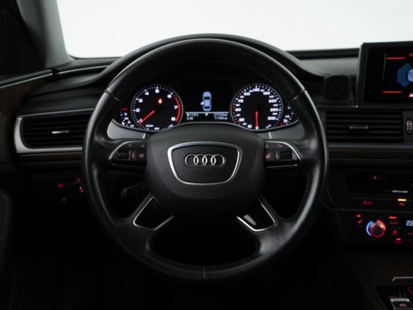 Audi A6 IV (C7) Рестайлинг с пробегом 2015 года, цена 2 577 077 рублей, 71784 км, седан, Автокод Объявления