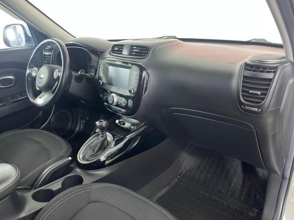 Kia Soul II Рестайлинг с пробегом 2019 года, цена 1 419 000 рублей, 170757 км, хэтчбек, Автокод Объявления