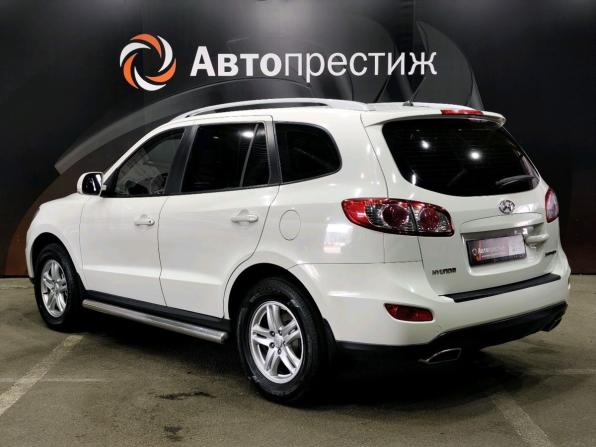 Hyundai Santa Fe II Рестайлинг с пробегом 2010 года, цена 1 120 000 рублей, 259524 км, внедорожник, Автокод Объявления