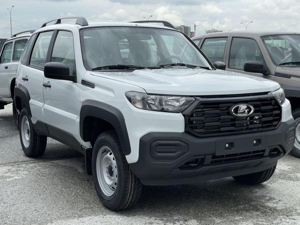 Новый Lada (ВАЗ) Niva Travel I 2026 года, цена 1 528 000 рублей, внедорожник, Автокод Объявления