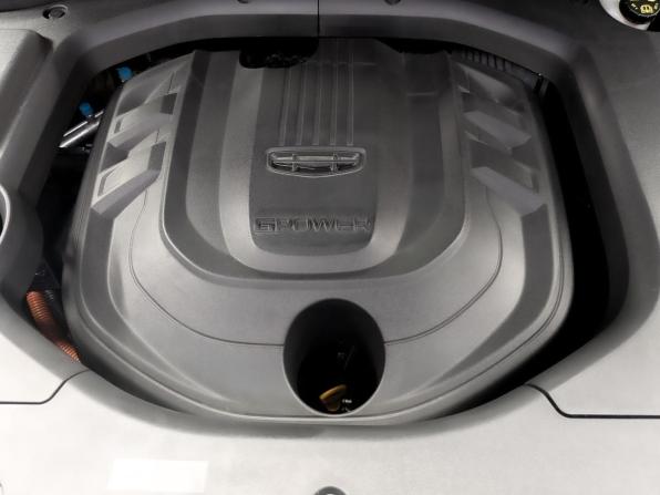 Geely Atlas Pro с пробегом 2023 года, цена 2 450 000 рублей, 24057 км, внедорожник, Автокод Объявления