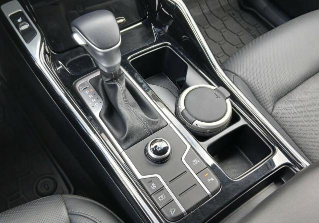 Kia Sorento IV с пробегом 2023 года, цена 4 294 000 рублей, 48666 км, внедорожник, Автокод Объявления