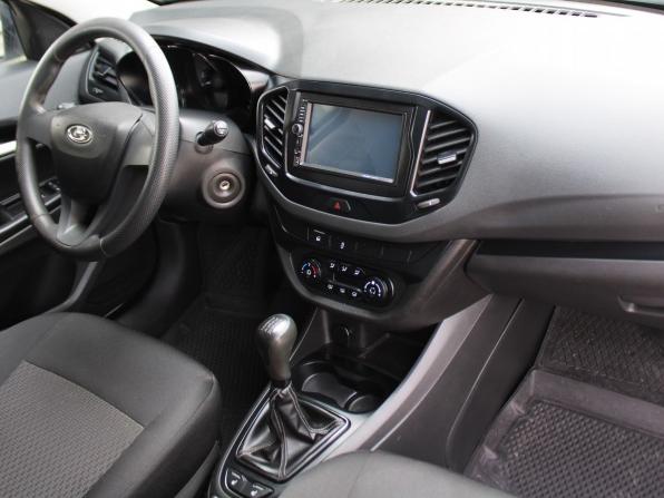 Lada (ВАЗ) Vesta I с пробегом 2017 года, цена 779 000 рублей, 92714 км, седан, Автокод Объявления