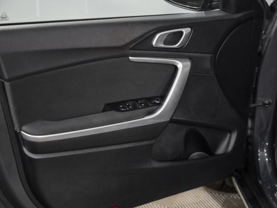 Kia XCeed I Санкт-Петербург  - изображение 19