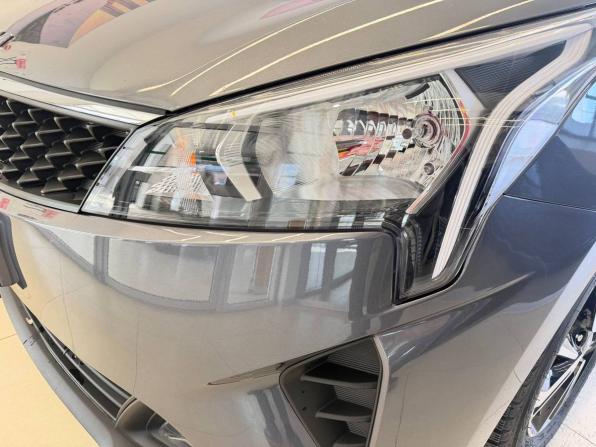 Solaris KRS с пробегом 2025 года, цена 2 361 018 рублей, 6500 км, седан, Автокод Объявления