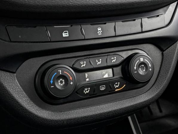 Lada (ВАЗ) Vesta I с пробегом 2020 года, цена 975 000 рублей, 135366 км, седан, Автокод Объявления