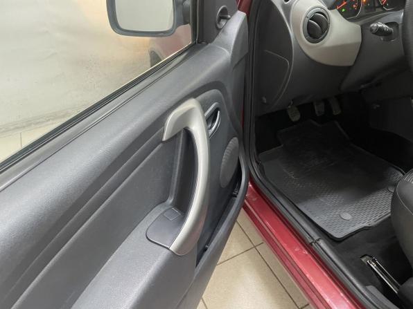 Renault Sandero I с пробегом 2011 года, цена 579 000 рублей, 212765 км, хэтчбек, Автокод Объявления