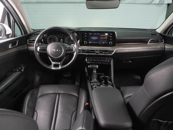Kia K5 III с пробегом 2021 года, цена 2 659 000 рублей, 54061 км, седан, Автокод Объявления