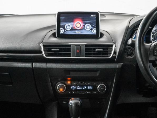 Mazda Axela III с пробегом 2014 года, цена 1 150 000 рублей, 119176 км, хэтчбек, Автокод Объявления