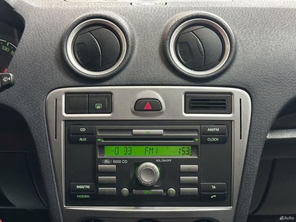 Ford Fusion I Рестайлинг с пробегом 2012 года, цена 775 000 рублей, 127126 км, хэтчбек, Автокод Объявления