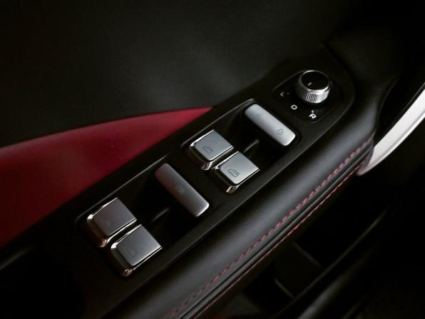 Geely Coolray I с пробегом 2022 года, цена 1 580 000 рублей, 117538 км, внедорожник, Автокод Объявления