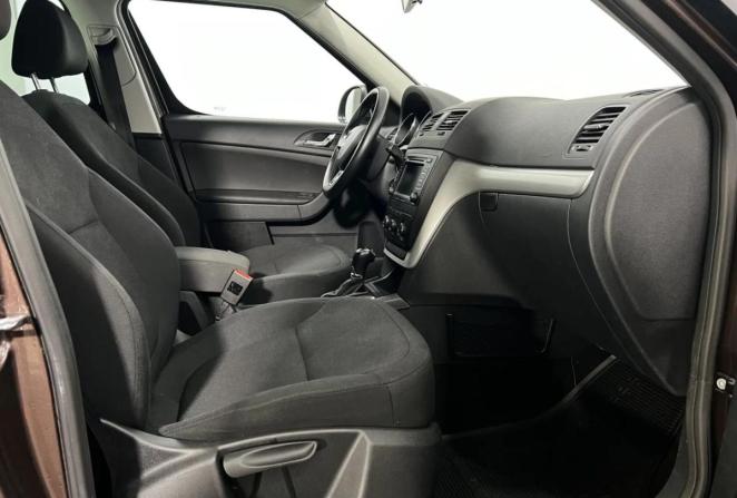 Skoda Yeti I Рестайлинг с пробегом 2014 года, цена 1 220 000 рублей, 147739 км, внедорожник, Автокод Объявления