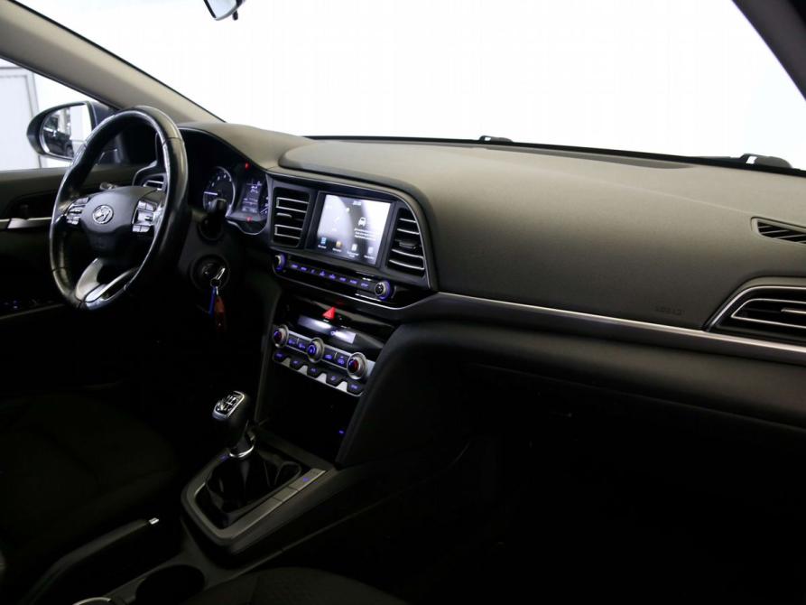 Hyundai Elantra VI (AD) Санкт-Петербург  - изображение 14