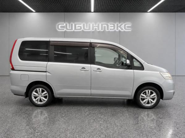 Nissan Serena III (C25) с пробегом 2008 года, цена 1 099 500 рублей, 194206 км, минивэн, Автокод Объявления