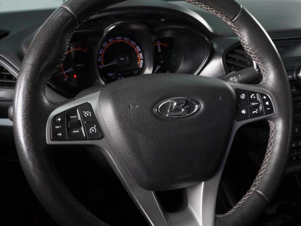 Lada (ВАЗ) Vesta I с пробегом 2021 года, цена 1 059 000 рублей, 75847 км, седан, Автокод Объявления