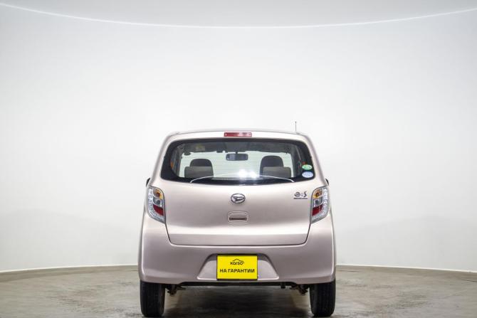 Daihatsu Mira e:S I Рестайлинг с пробегом 2015 года, цена 599 000 рублей, 100962 км, хэтчбек, Автокод Объявления
