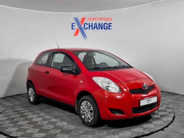 Toyota Yaris II Рестайлинг с пробегом 2010 года, цена 549 000 рублей, 136909 км, хэтчбек, Автокод Объявления