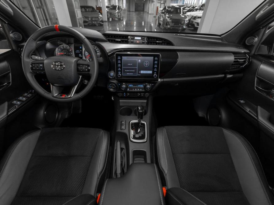Toyota Hilux VIII Рестайлинг 2 Москва  - изображение 8
