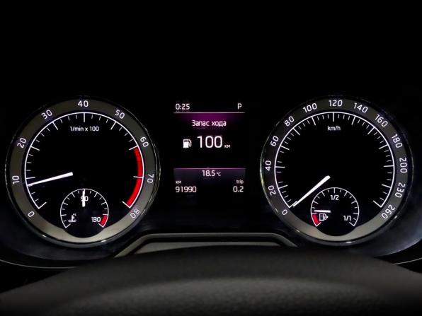 Skoda Octavia III (A7) Рестайлинг с пробегом 2018 года, цена 2 100 000 рублей, 91921 км, лифтбек, Автокод Объявления
