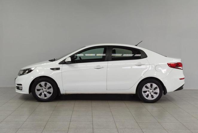 Kia Rio III Рестайлинг с пробегом 2016 года, цена 1 277 000 рублей, 86018 км, седан, Автокод Объявления