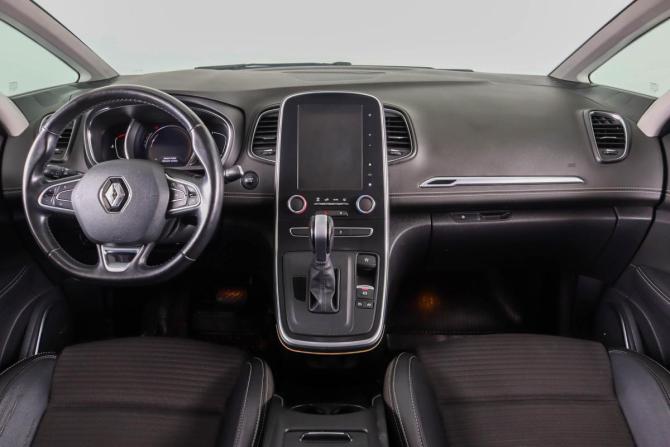 Renault Scenic IV с пробегом 2018 года, цена 1 799 000 рублей, 180111 км, компактвэн, Автокод Объявления
