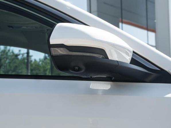 Changan Lamore с пробегом 2024 года, цена 2 089 000 рублей, 15317 км, седан, Автокод Объявления
